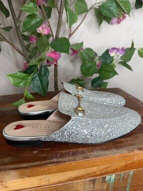 Gucci Princetown horsebit-detailed glitter leather slides in silver